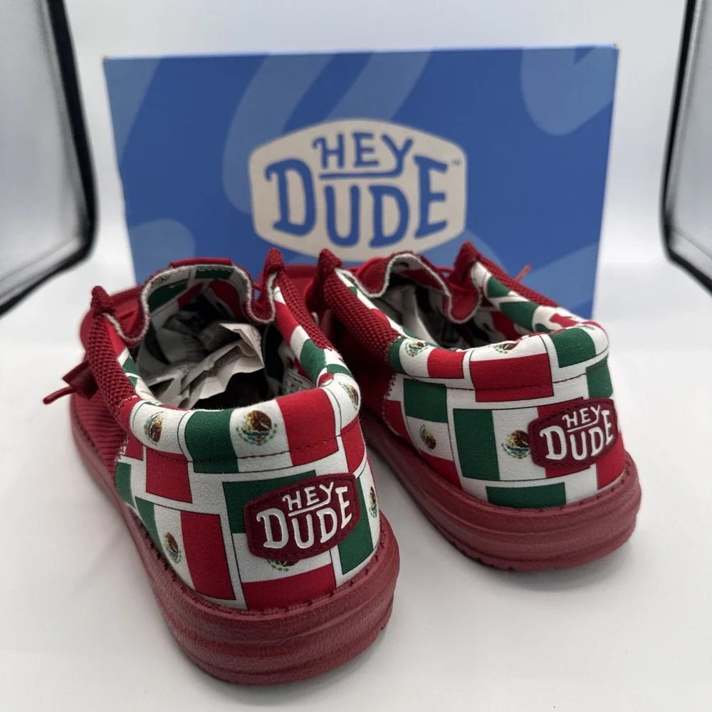 Hey Dude Wally‎ Funk Red Mexican Flag Shoes Men Size 12 Slip On 42285-6WE